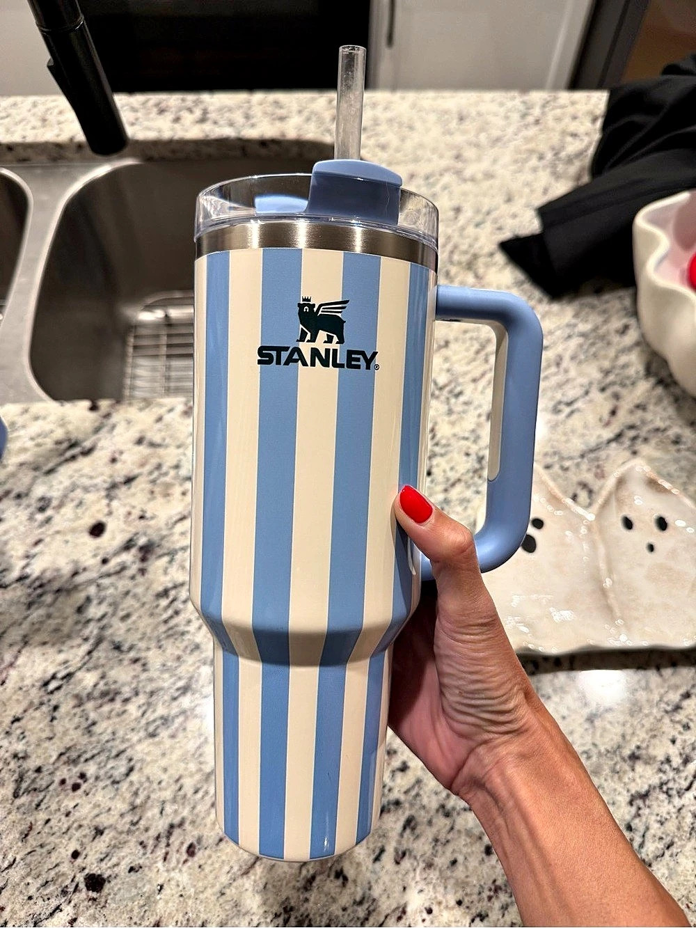 Stanley The Quencher H2.0 FlowState Tumbler 40 oz (Blue Starry Stripes) & Cream